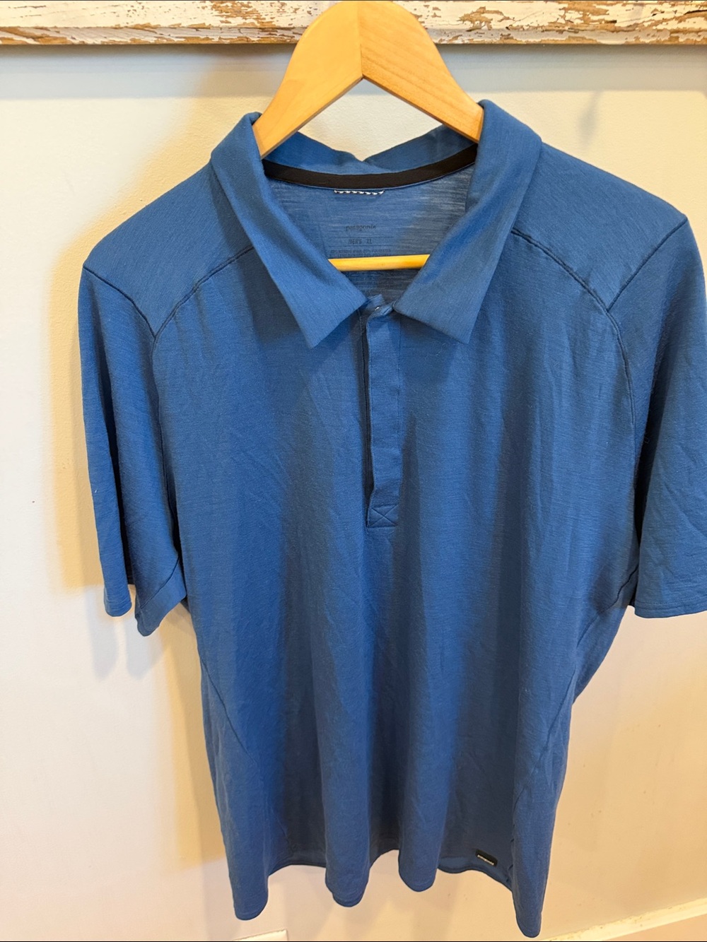 Patagonia Merino Wool Lightweight Polo Size XL